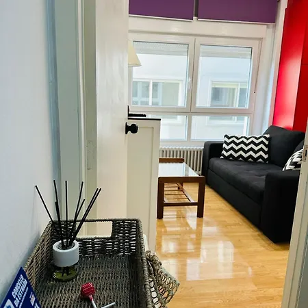 Piso Da Ulla شقة *